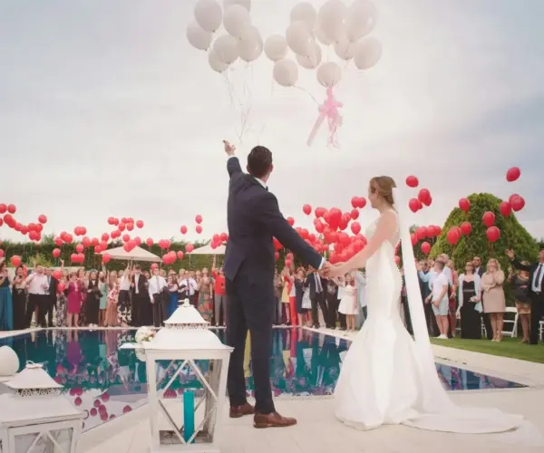 Fusce consequat at leo quis ullamcorper mulla a libero mi. 